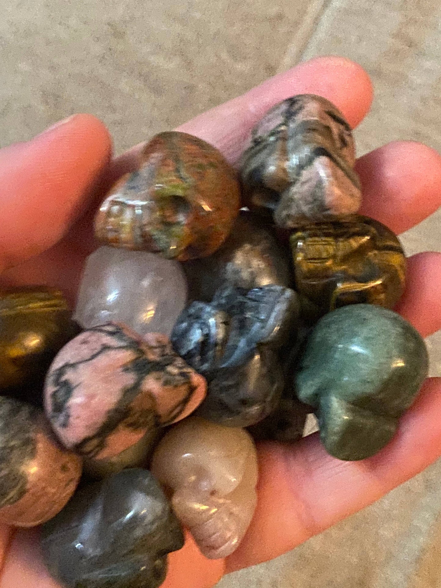 Mini Crystal Skulls Mystery Pick