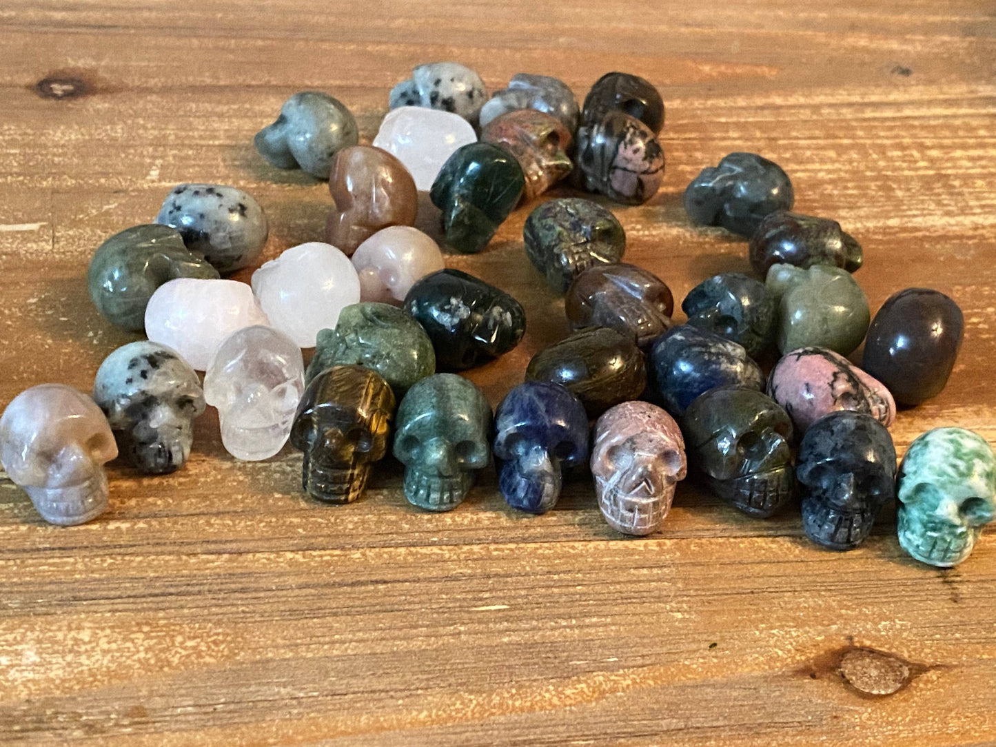 Mini Crystal Skulls Mystery Pick