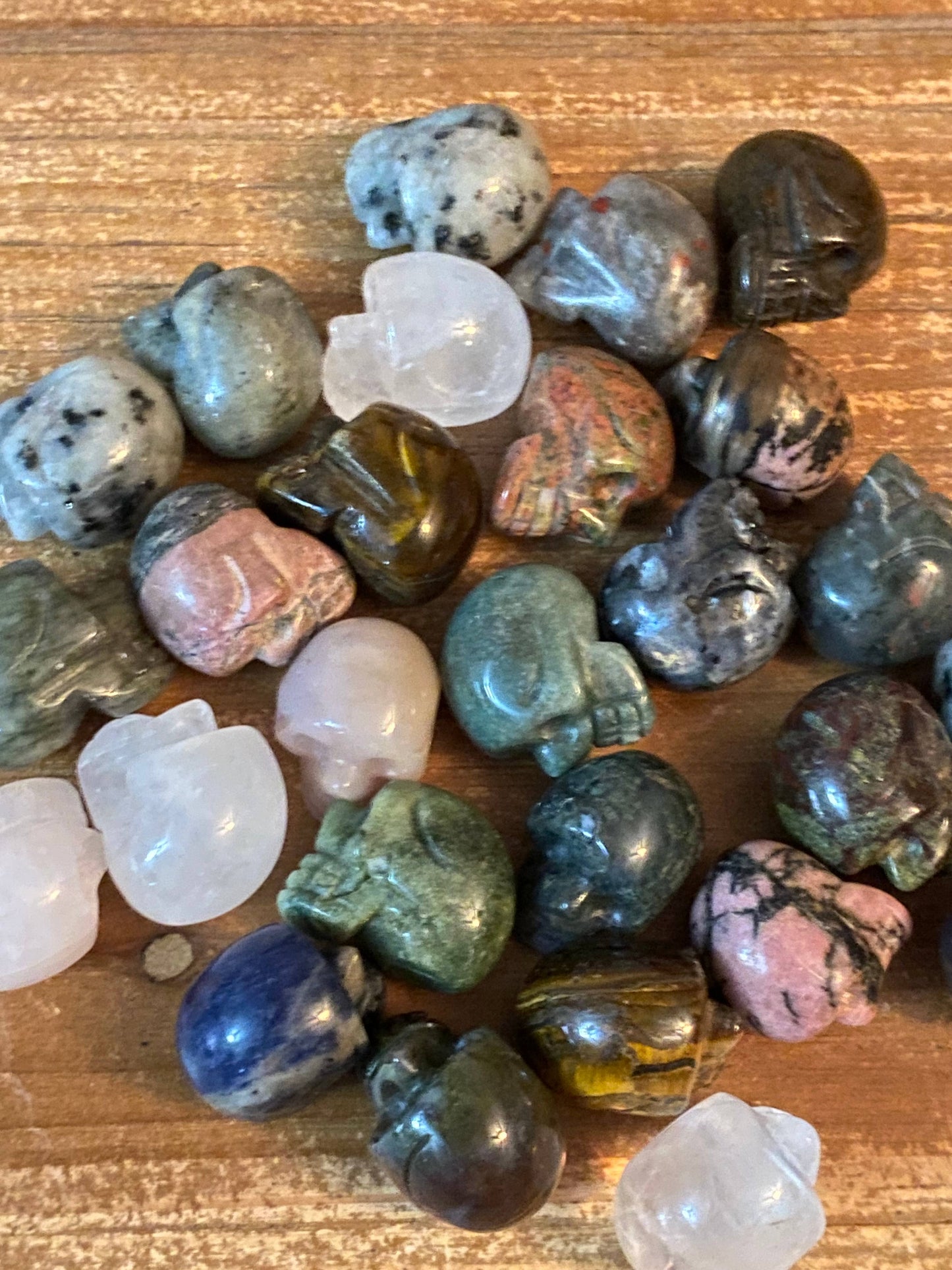 Mini Crystal Skulls Mystery Pick